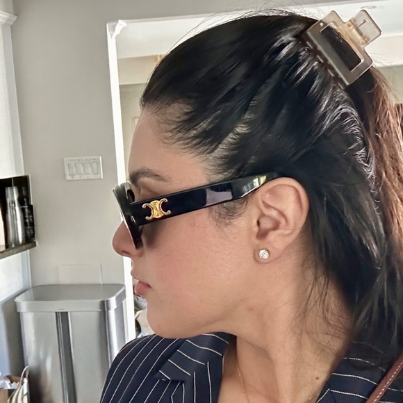 Authentic CELINE SUNGLASSES - Picture 4 of 8
